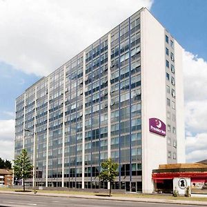 Premier Inn London Hendon - The Hyde